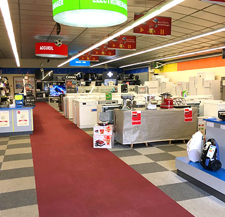 rayond du magasin Gitem à Parthenay (79) : aspirateurs, lave linge, télévisions...